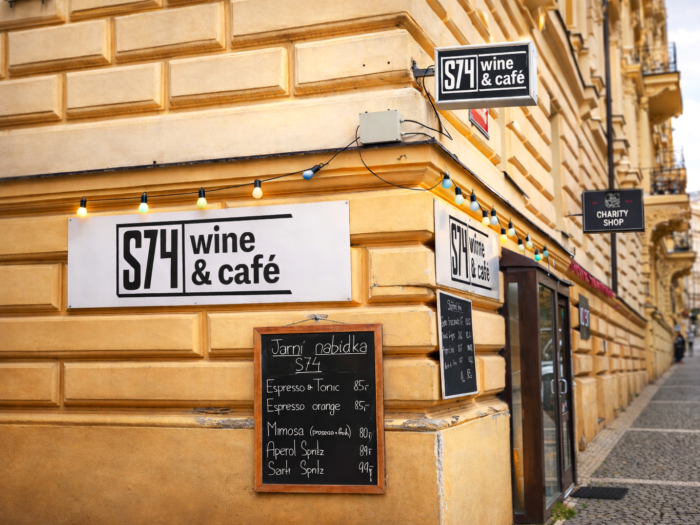 S74 wine&café na rohu Slezské ulice